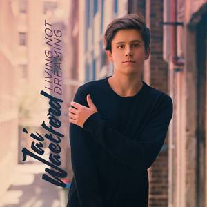 看动漫版日本人调戏中国女孩子的屁股
